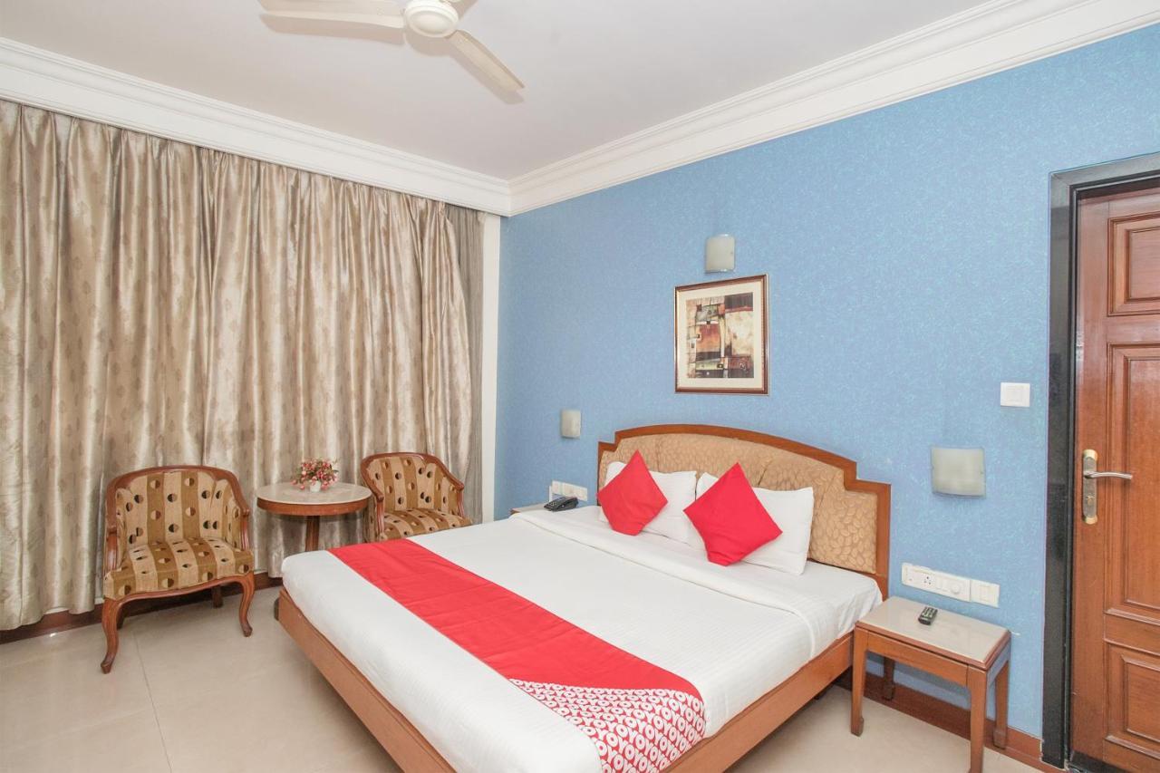 Oyo 579 Hotel Aab Бангалор Экстерьер фото