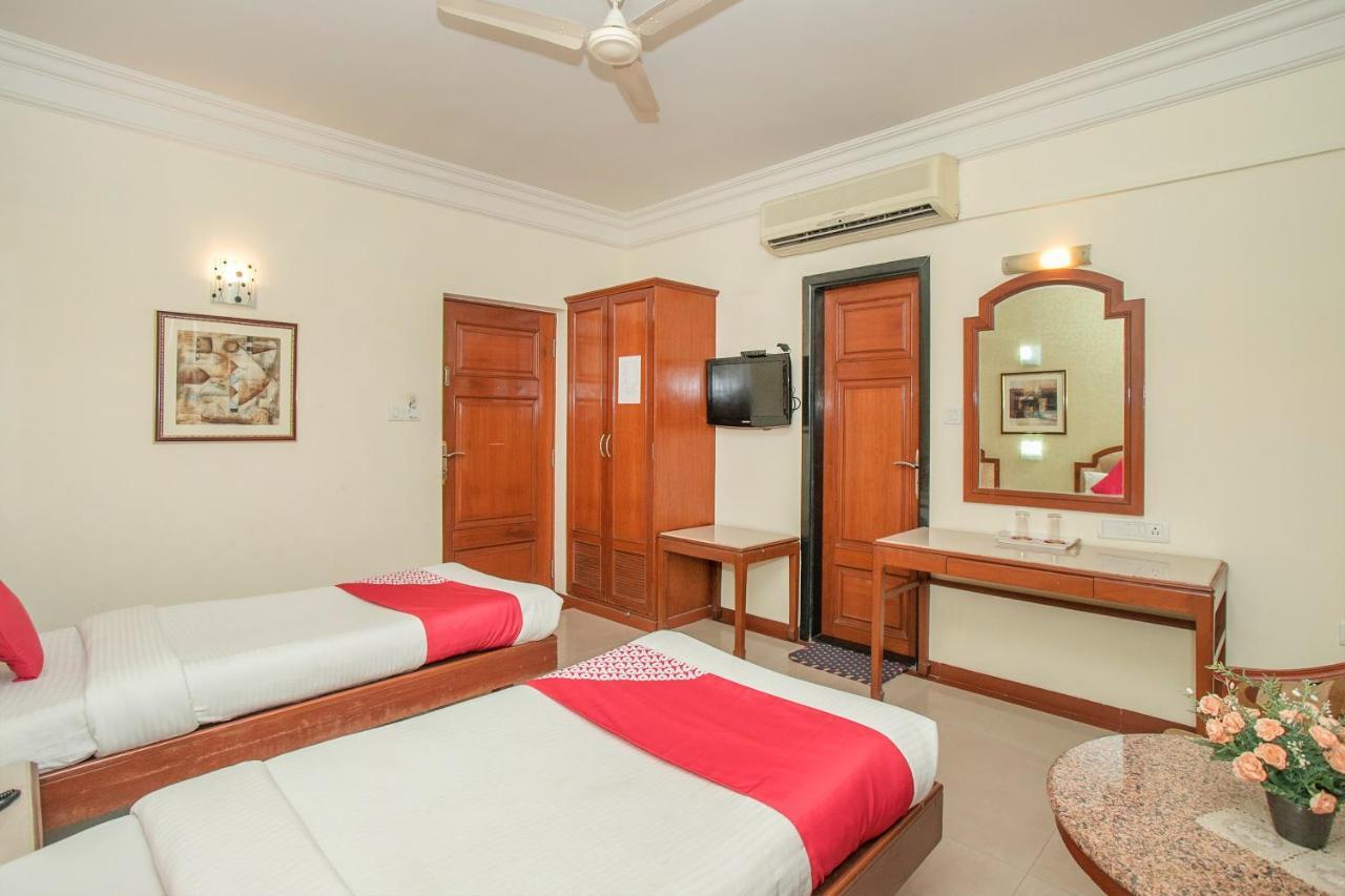 Oyo 579 Hotel Aab Бангалор Экстерьер фото