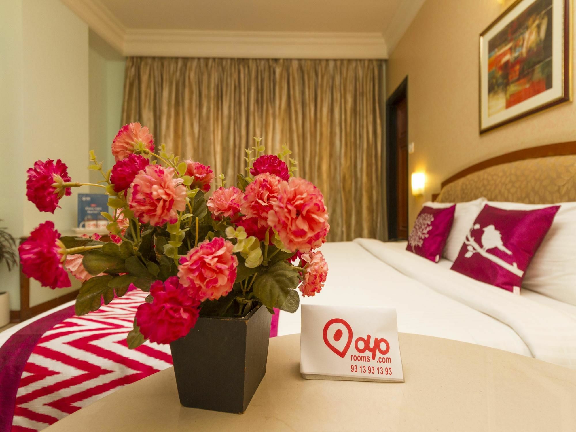 Oyo 579 Hotel Aab Бангалор Экстерьер фото