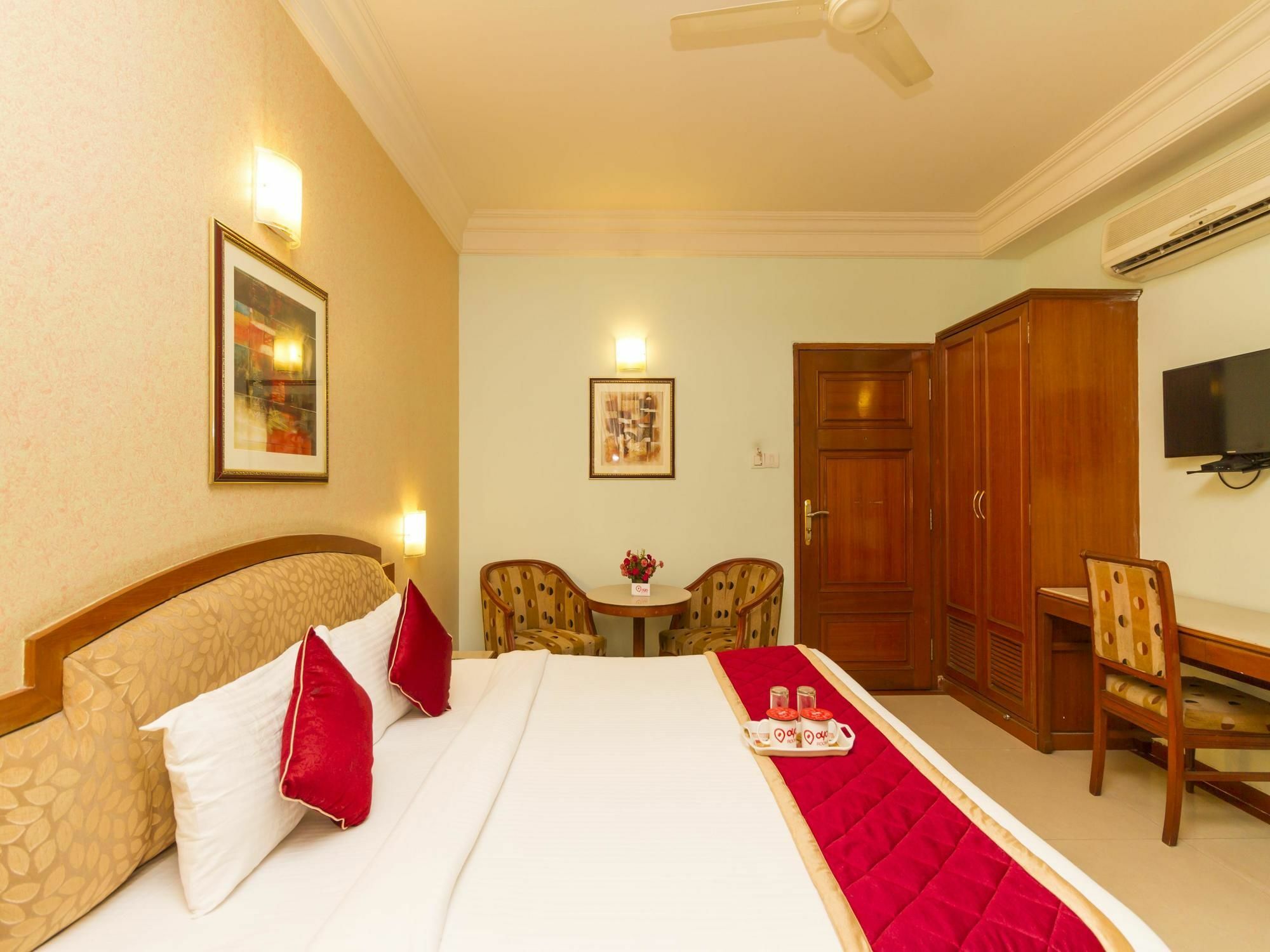 Oyo 579 Hotel Aab Бангалор Экстерьер фото